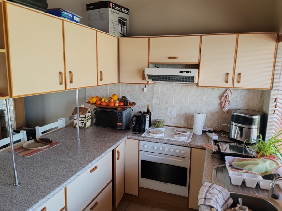 5 Bedroom Property for Sale in Perlemoenbaai Western Cape